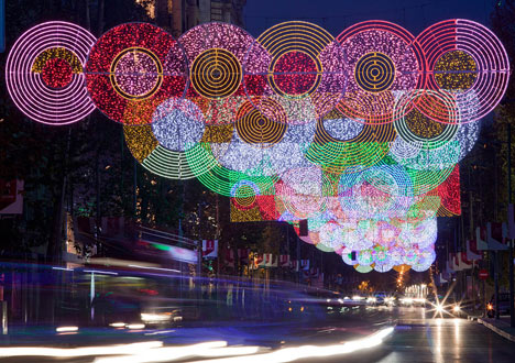 dezeen_Madrid-Christmas-Lights-by-Teresa-Sapey_2